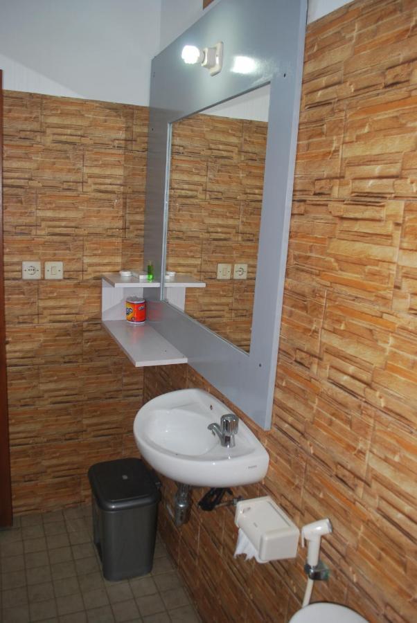 Gili Smile Bungalow Quần đảo Gili Ngoại thất bức ảnh