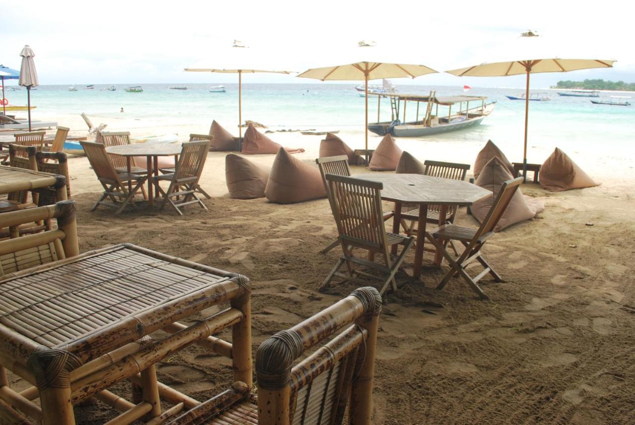 Gili Smile Bungalow Quần đảo Gili Ngoại thất bức ảnh