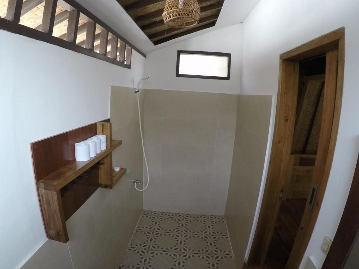 Gili Smile Bungalow Quần đảo Gili Ngoại thất bức ảnh