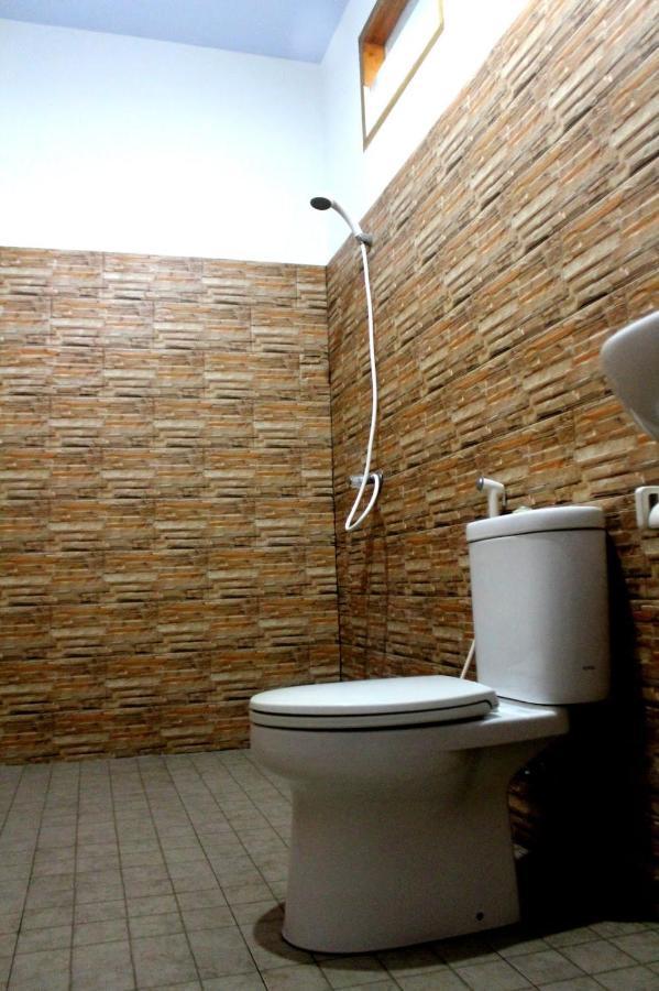Gili Smile Bungalow Quần đảo Gili Ngoại thất bức ảnh