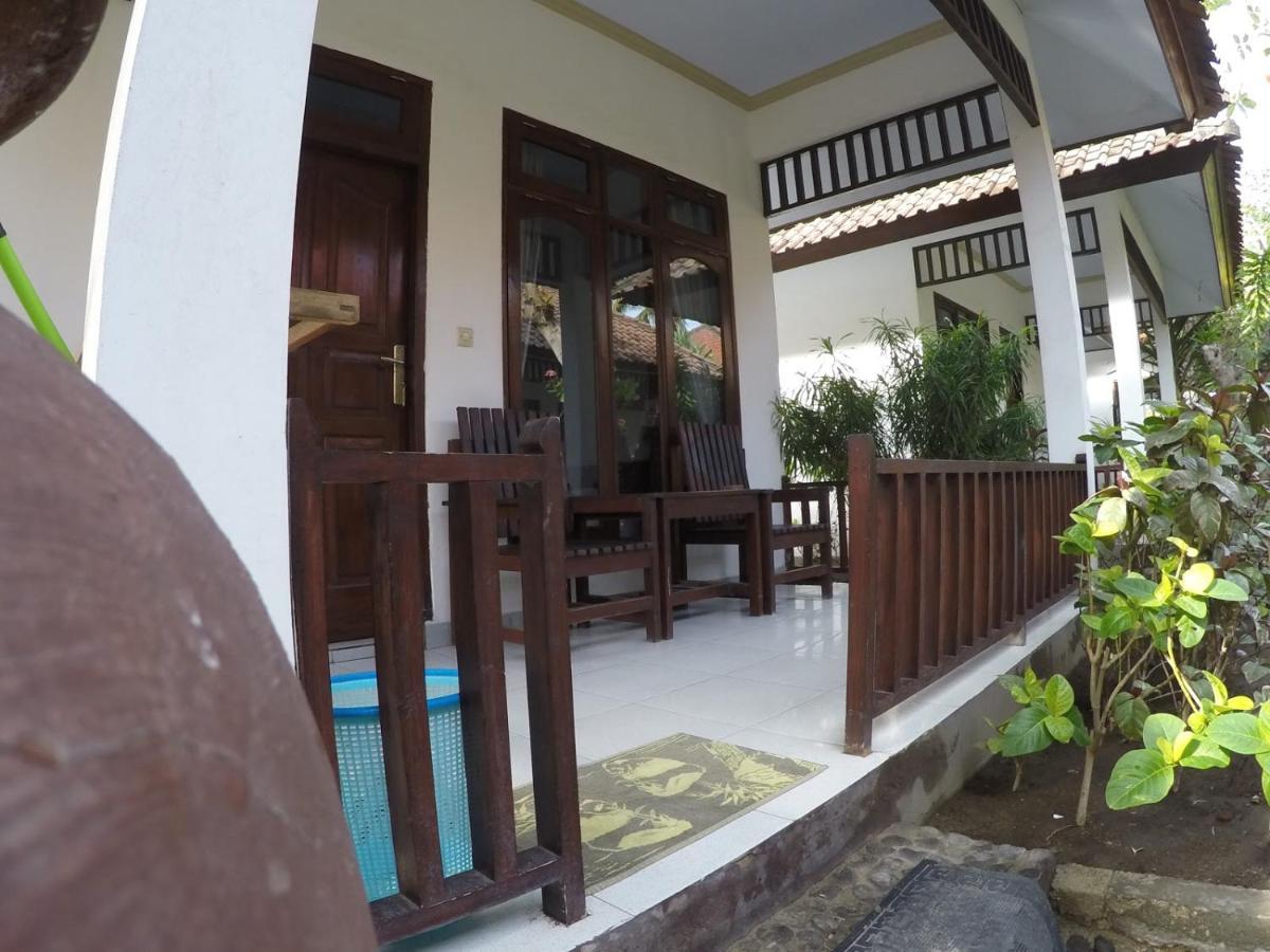 Gili Smile Bungalow Quần đảo Gili Ngoại thất bức ảnh