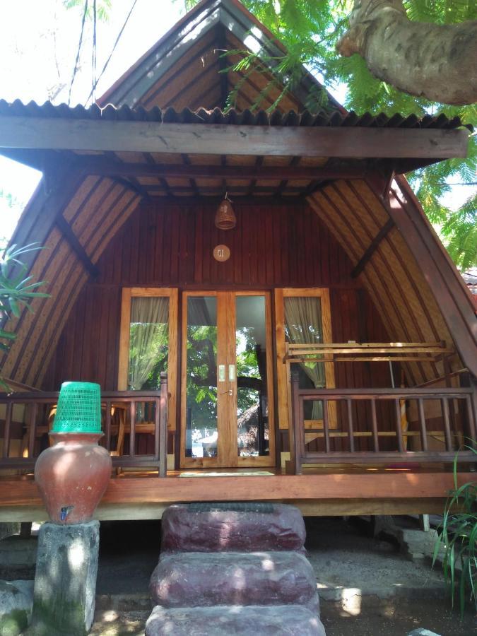 Gili Smile Bungalow Quần đảo Gili Ngoại thất bức ảnh