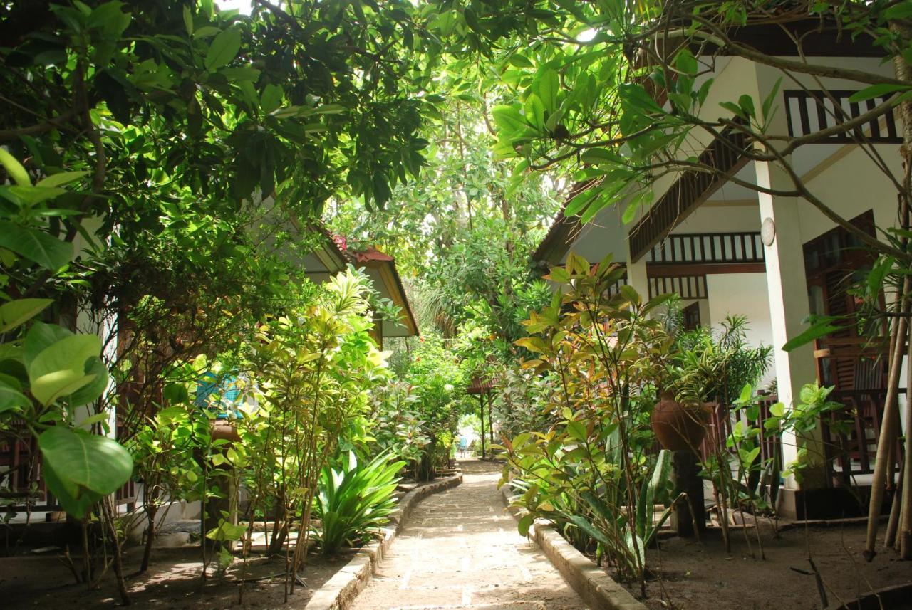 Gili Smile Bungalow Quần đảo Gili Ngoại thất bức ảnh