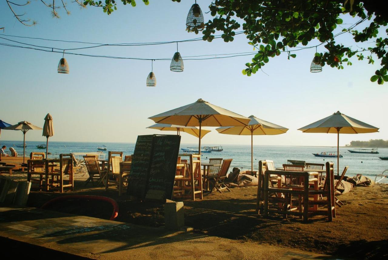 Gili Smile Bungalow Quần đảo Gili Ngoại thất bức ảnh