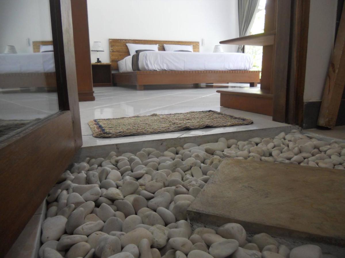 Gili Smile Bungalow Quần đảo Gili Ngoại thất bức ảnh