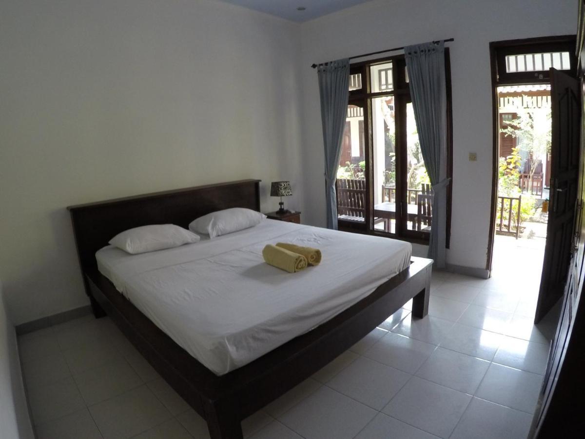 Gili Smile Bungalow Quần đảo Gili Ngoại thất bức ảnh