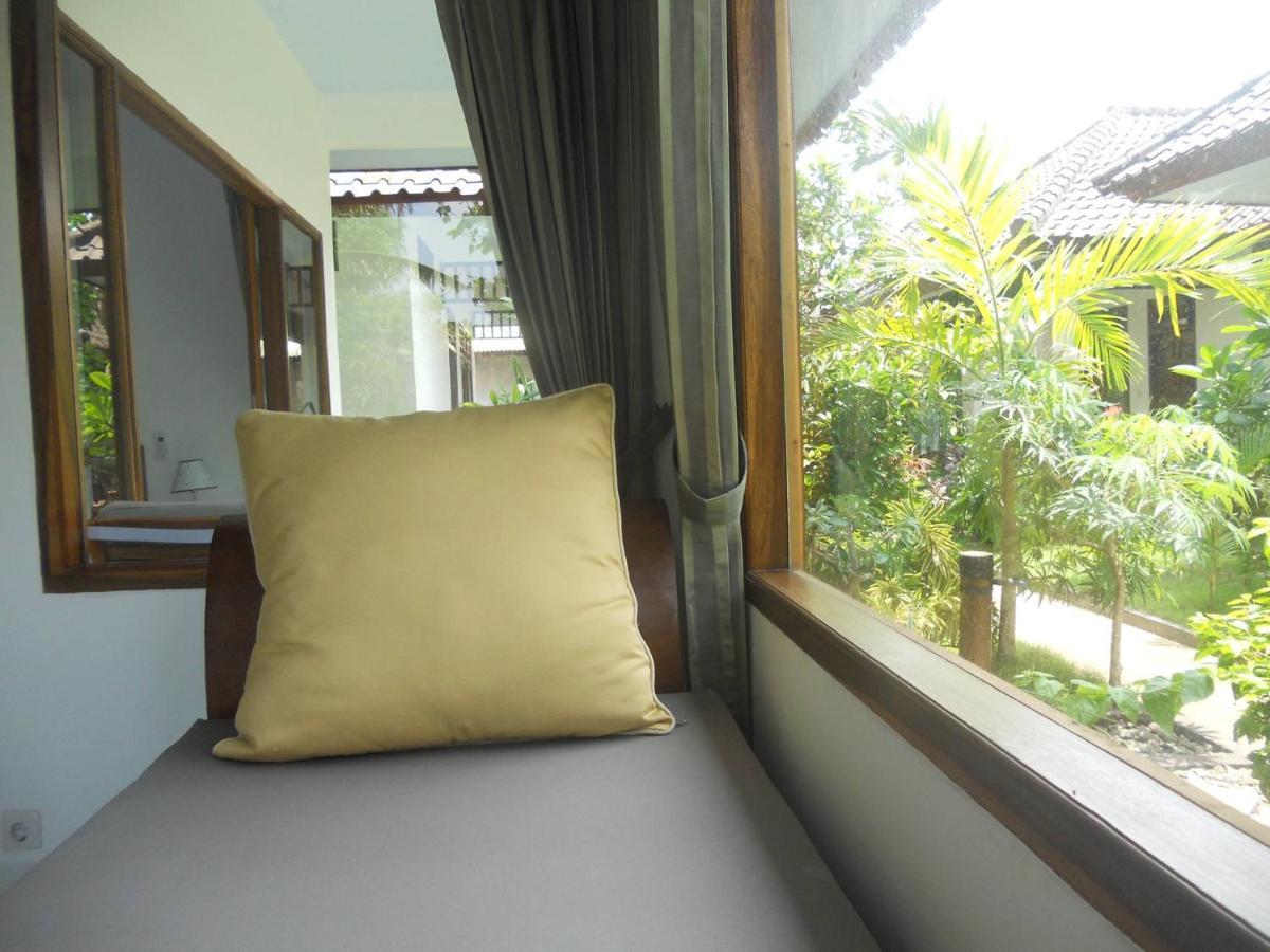 Gili Smile Bungalow Quần đảo Gili Ngoại thất bức ảnh