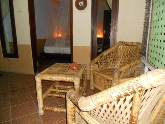 Gili Smile Bungalow Quần đảo Gili Ngoại thất bức ảnh